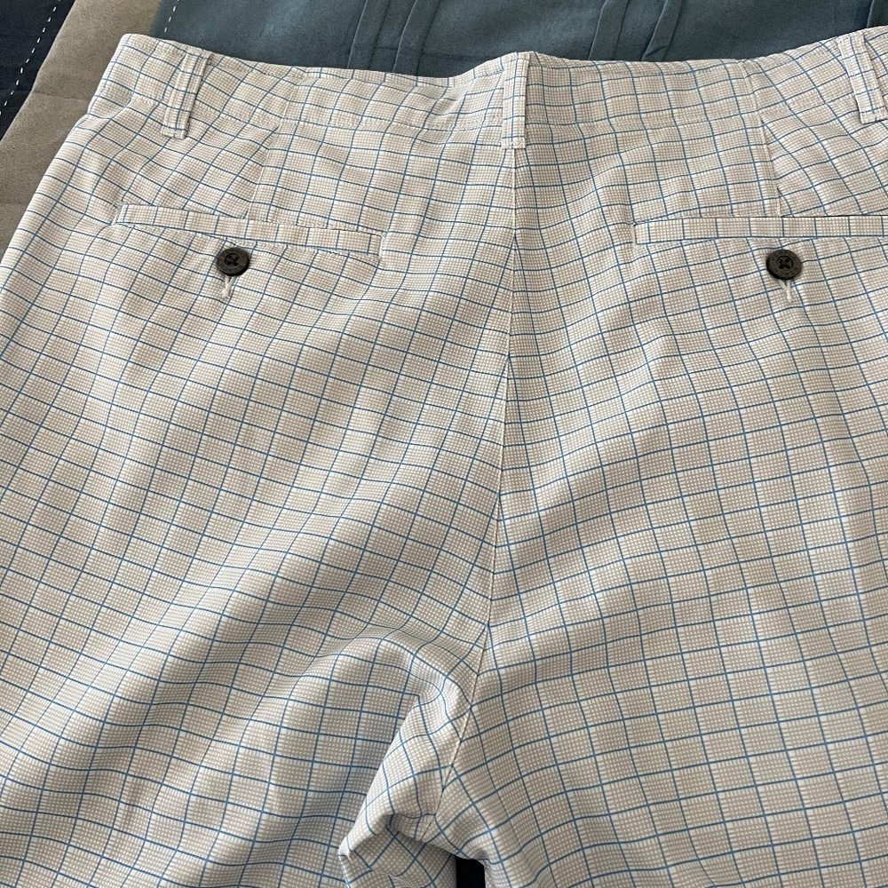 Pebble Beach Dry-Luxe Performance Golf Shorts - Picture 6 of 6